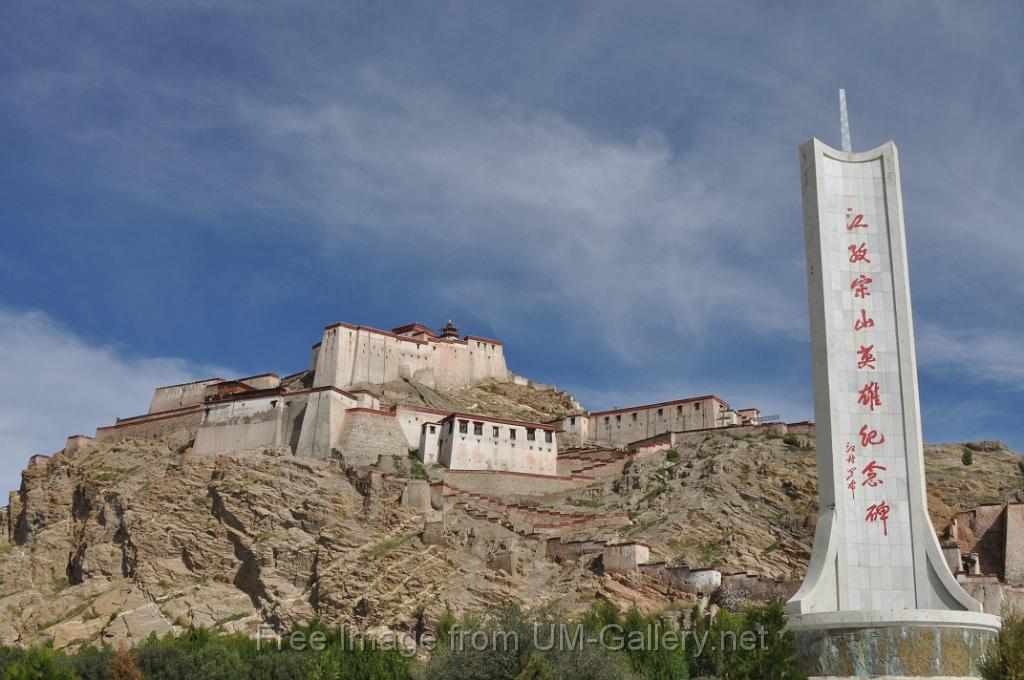 10092011Xigaze-Gyangzi-Palcho Monastery-dzong_sf-DSC_0657.JPG
